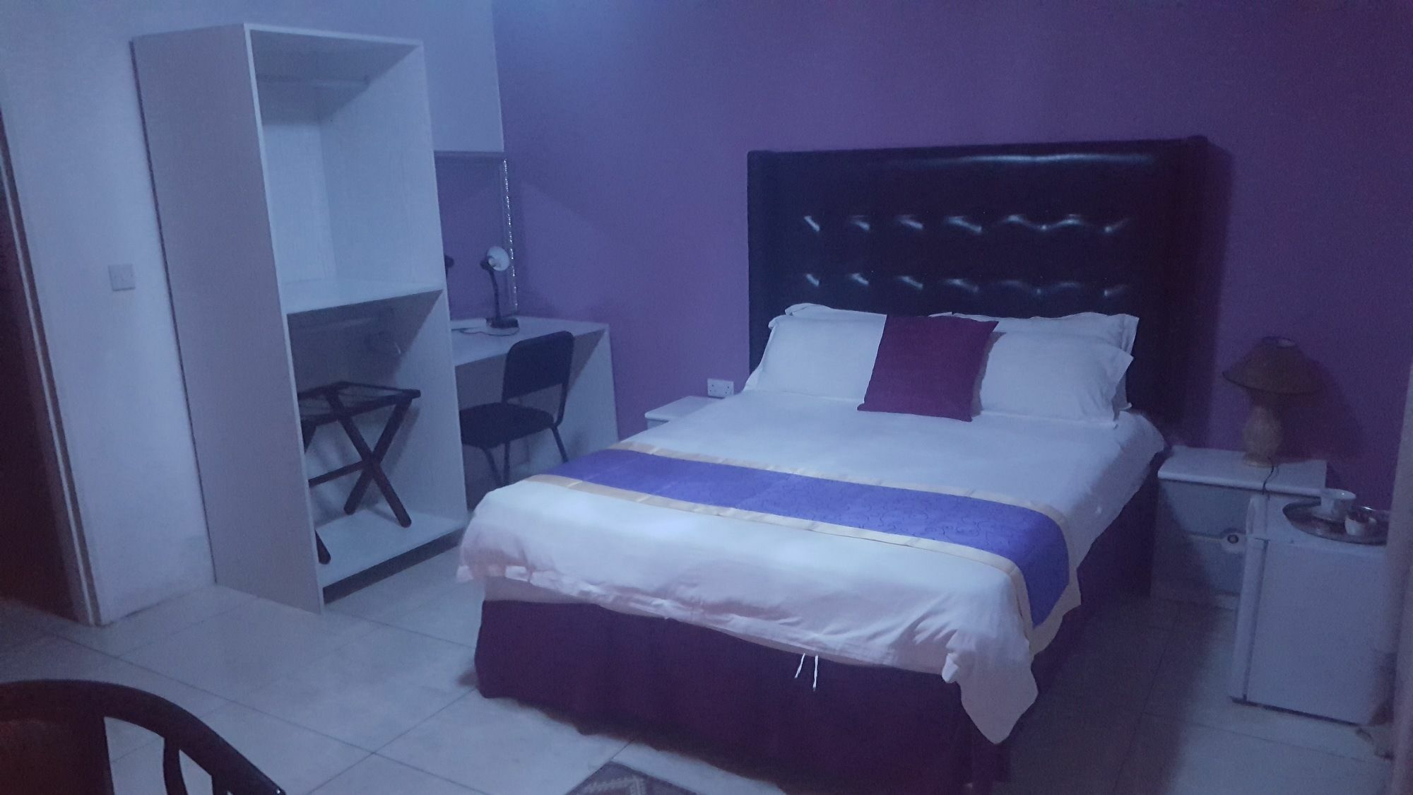 Mathlyn Guest House Francistown Exterior photo