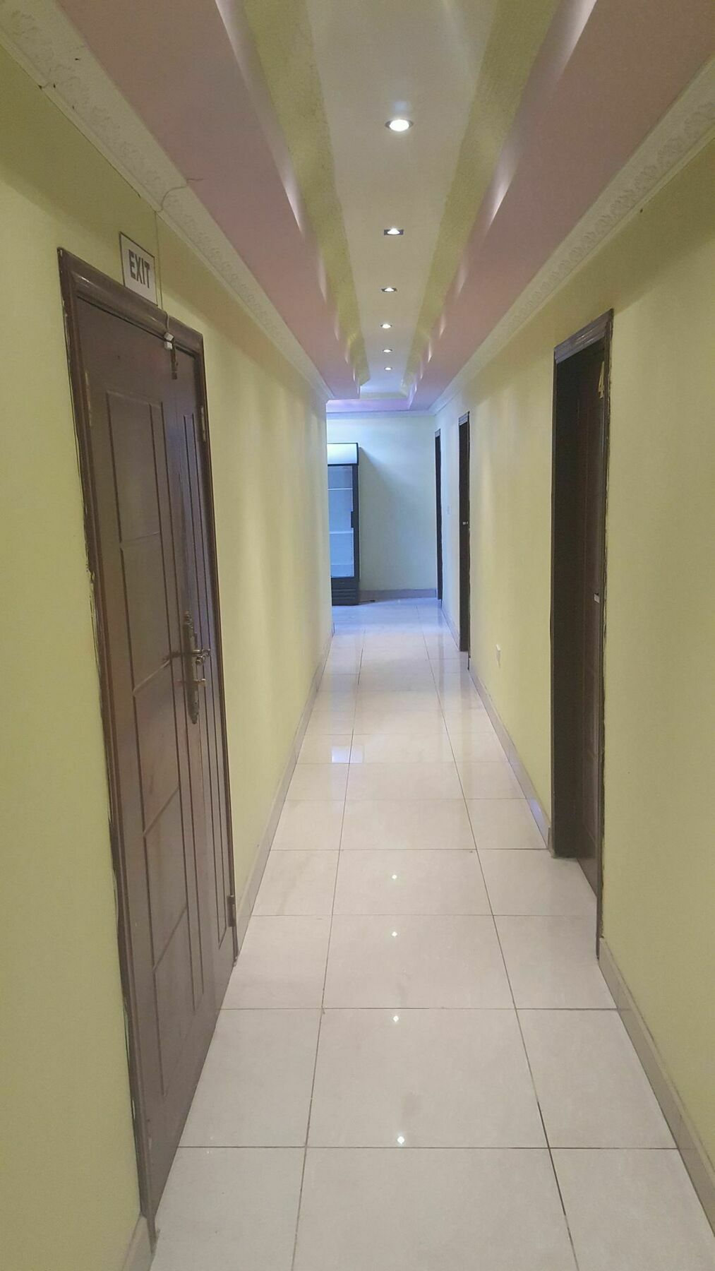Mathlyn Guest House Francistown Exterior photo