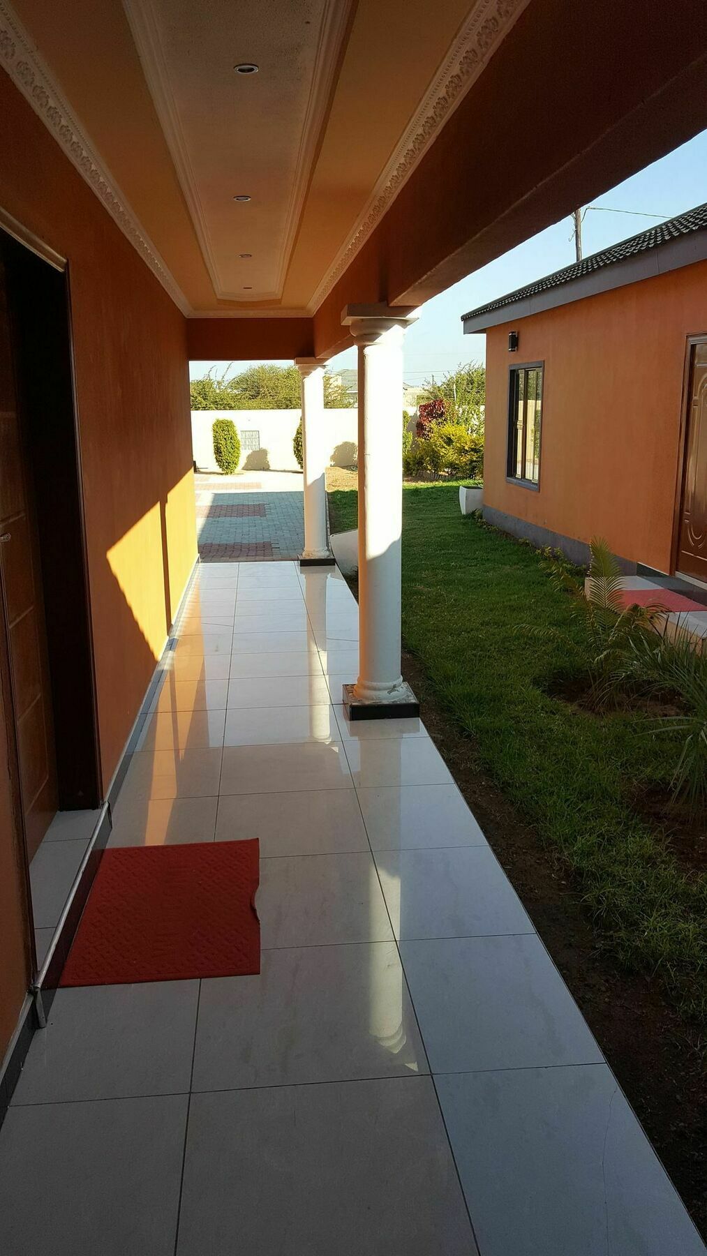 Mathlyn Guest House Francistown Exterior photo