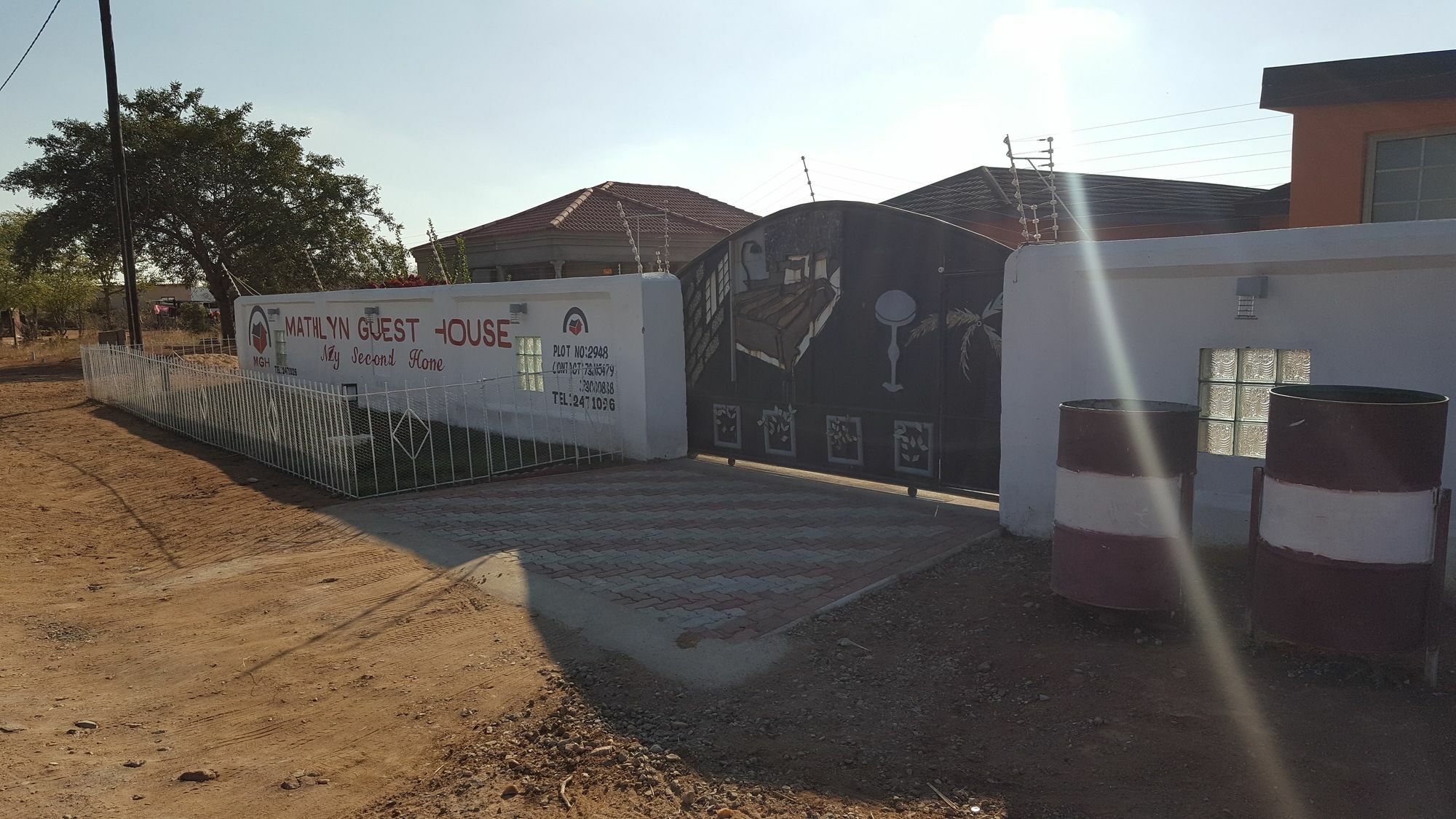 Mathlyn Guest House Francistown Exterior photo